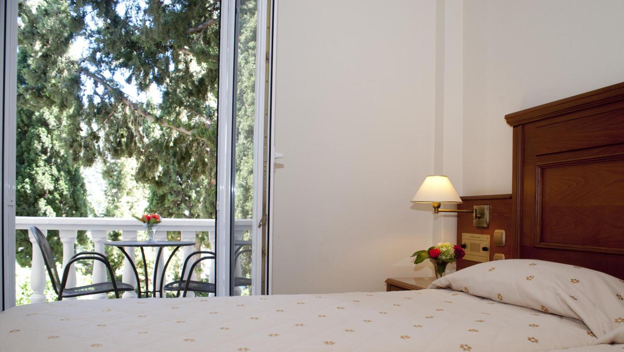 Kerveli Village Hotel Экстерьер фото